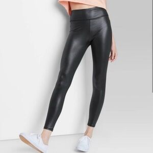 Wild Fable Faux Leather Leggings. Black. Size Medium.